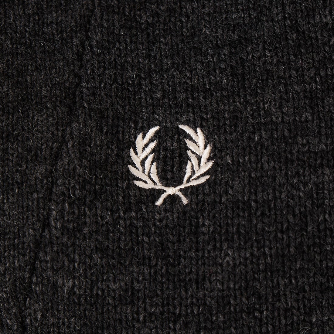 FRED PERRY [フレッドペリー] ハーフジップニット [K3142] 948 CHARCO