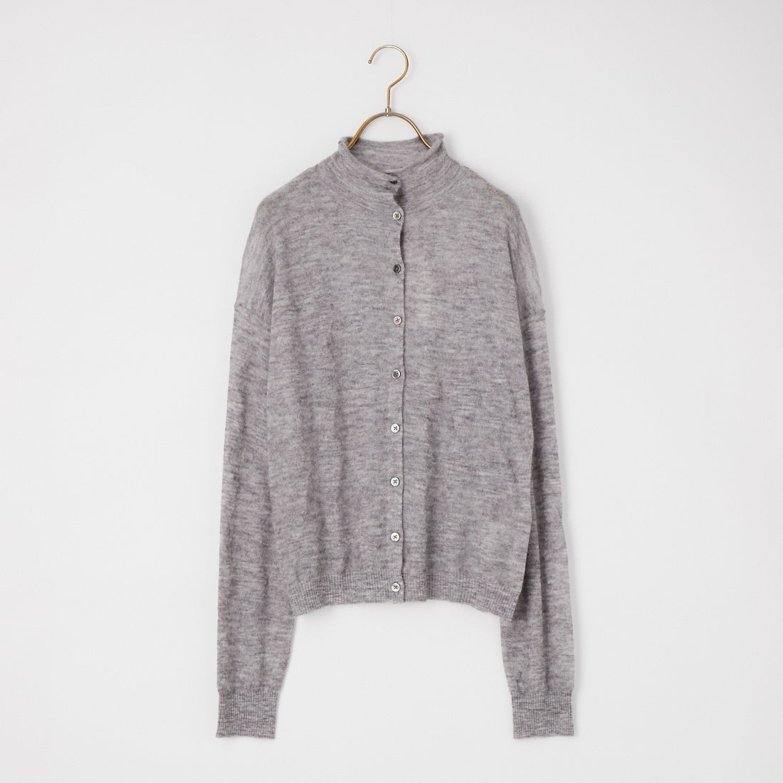 06 GRAY