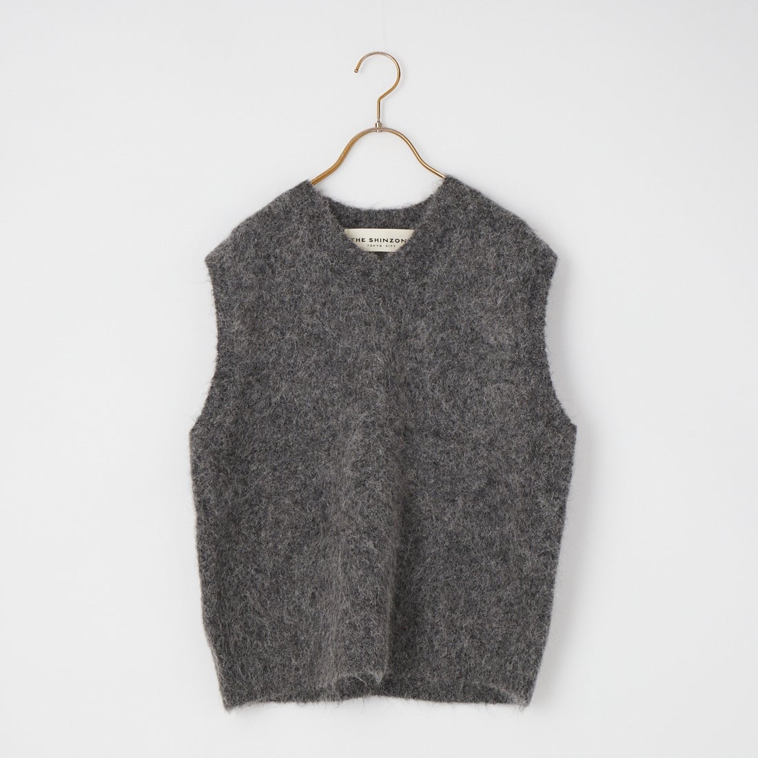 06 GRAY