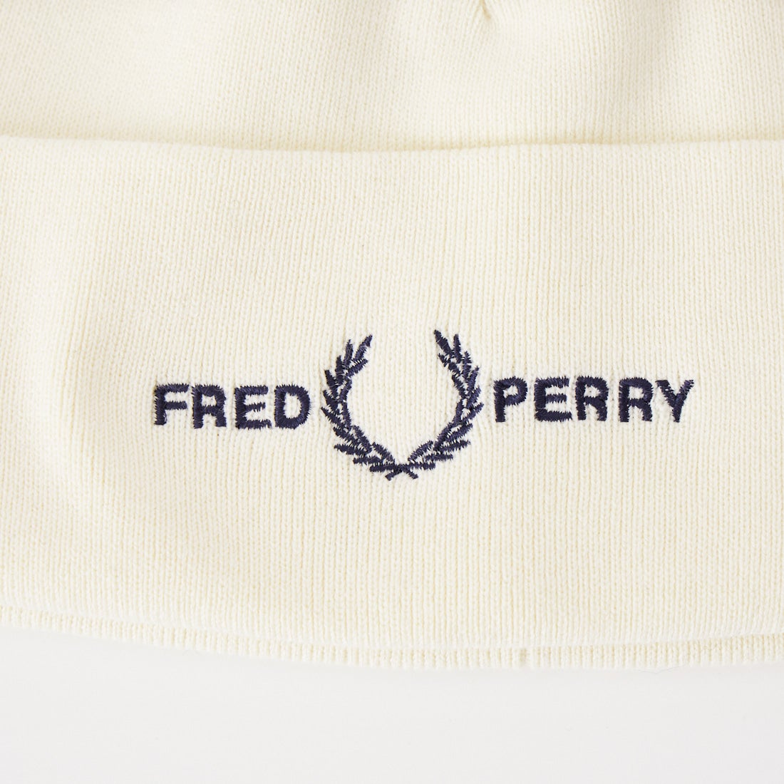 FRED PERRY [フレッドペリー] ロゴ刺繍ビーニー [C3300] 08D ECR/DK