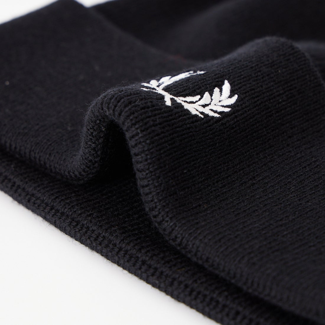FRED PERRY [フレッドペリー] クラシックメリノウールビーニー [C3316] 843 BLK/SN