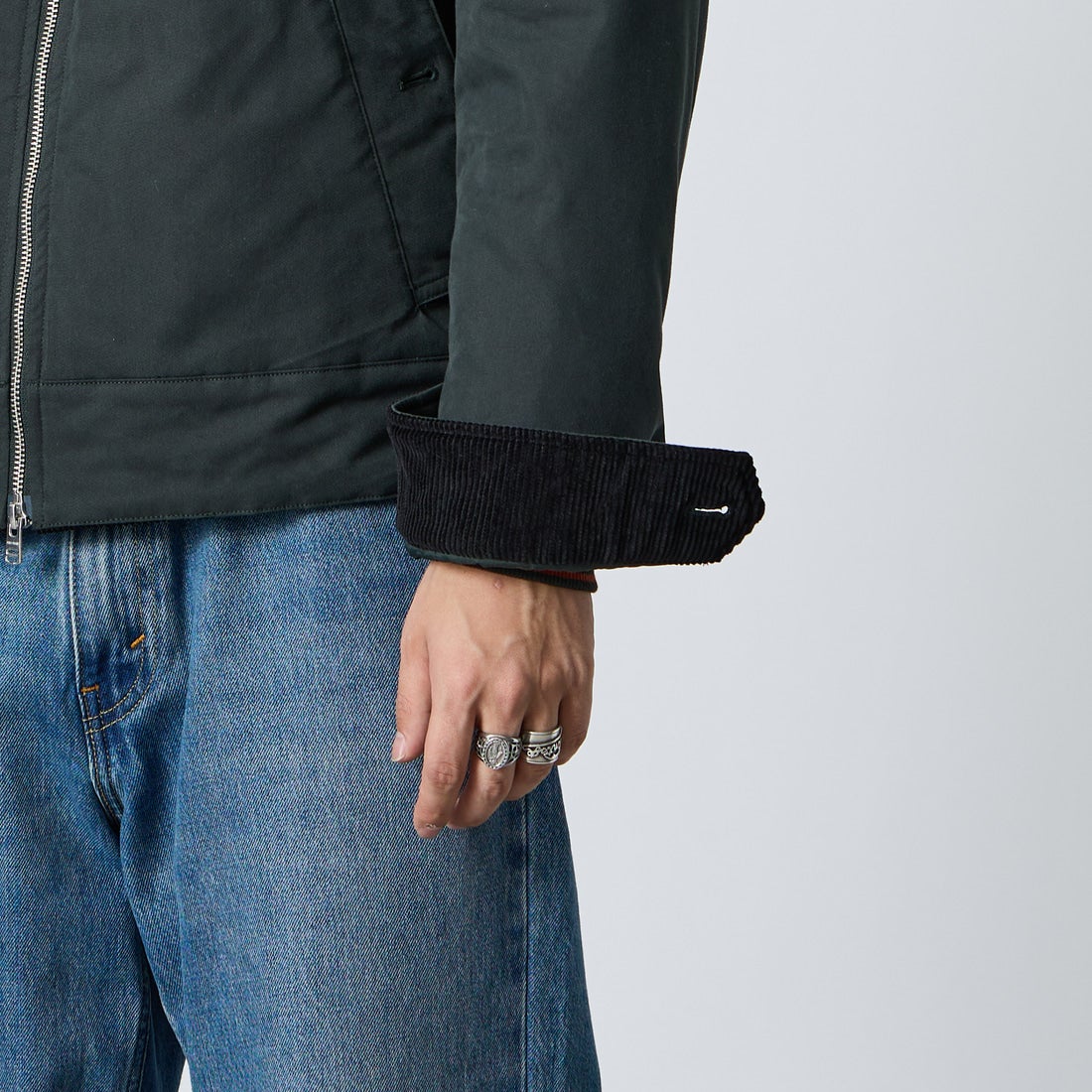 FRED PERRY [フレッドペリー] コットンカバンジャケット [J8535] Q20 NIGHT &&モデル身長：179cm 着用サイズ：M&&