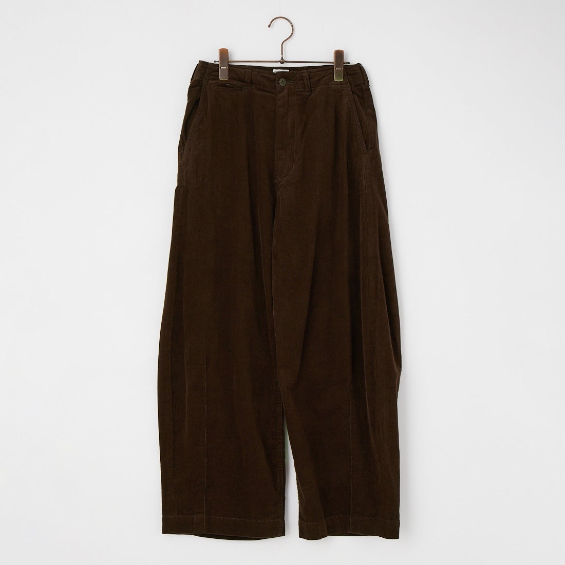 DK.BROWN