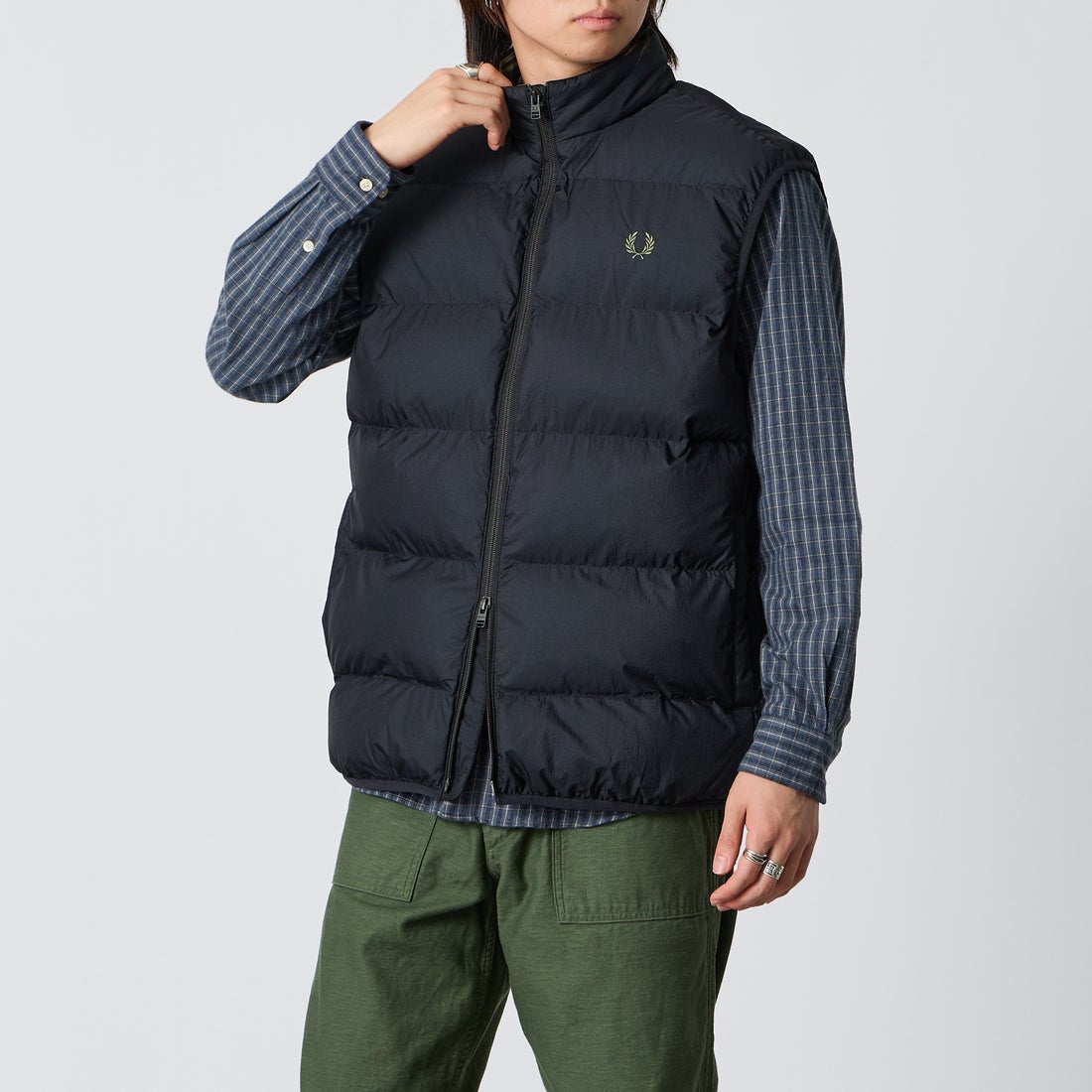 184 BLACK&&モデル身長：177cm 着用サイズ：L&&