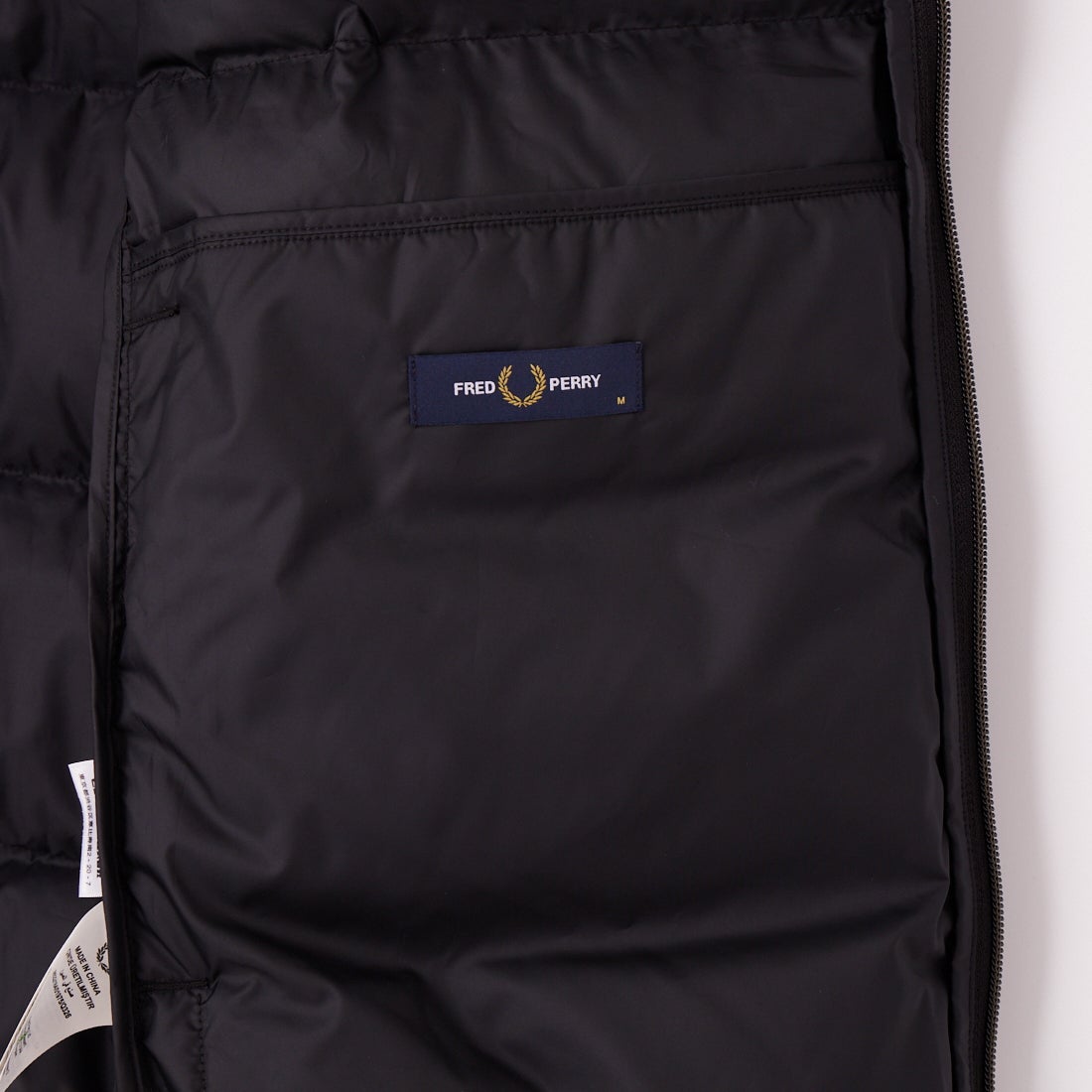 FRED PERRY [フレッドペリー] INSULATED GILET [J8522]｜ジーンズ