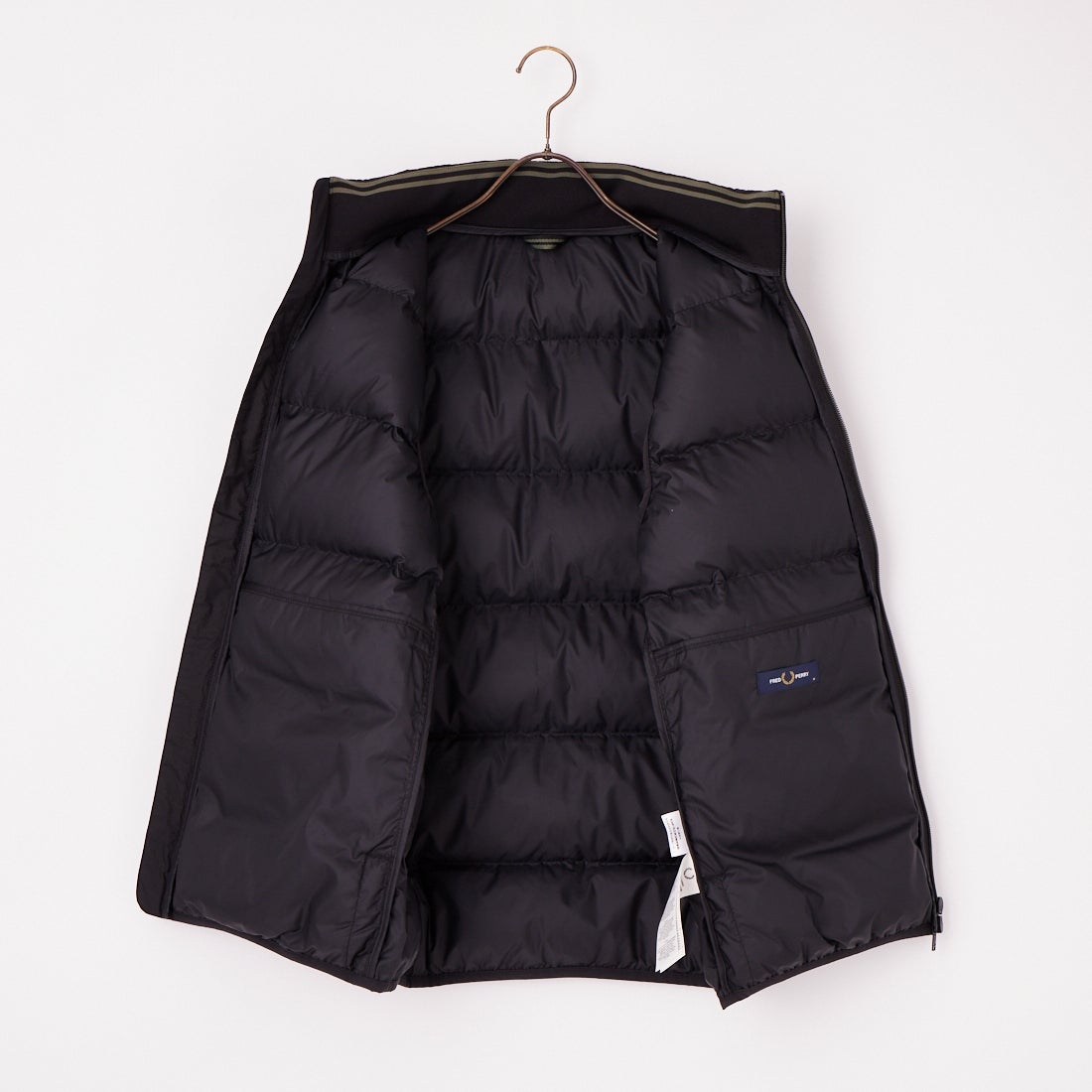 FRED PERRY [フレッドペリー] INSULATED GILET [J8522] 184 BLACK
