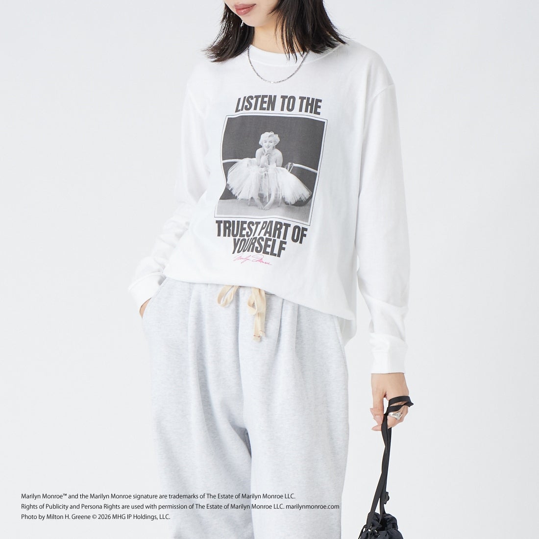 WHITE&&モデル身長：162cm 着用サイズ：F&&