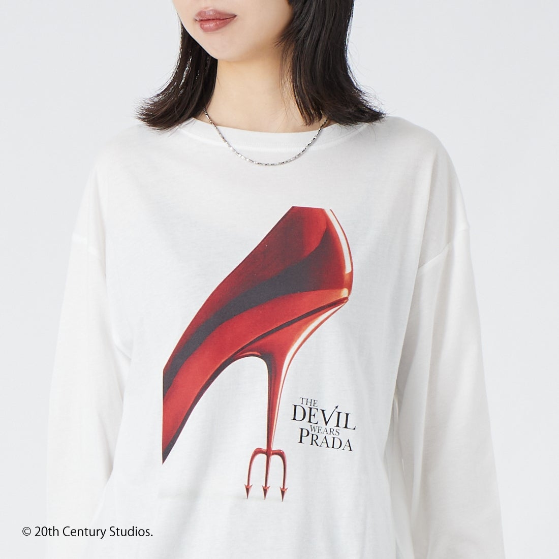 GOOD ROCK SPEED [グッドロックスピード] アートロングスリーブTシャツ [26FOX211W] WHITE &&モデル身長：162cm 着用サイズ：F&&