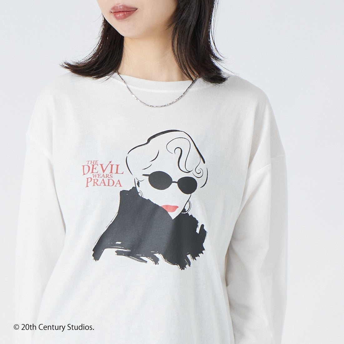 GOOD ROCK SPEED [グッドロックスピード] アートロングスリーブTシャツ [26FOX213W] WHITE &&モデル身長：162cm 着用サイズ：F&&