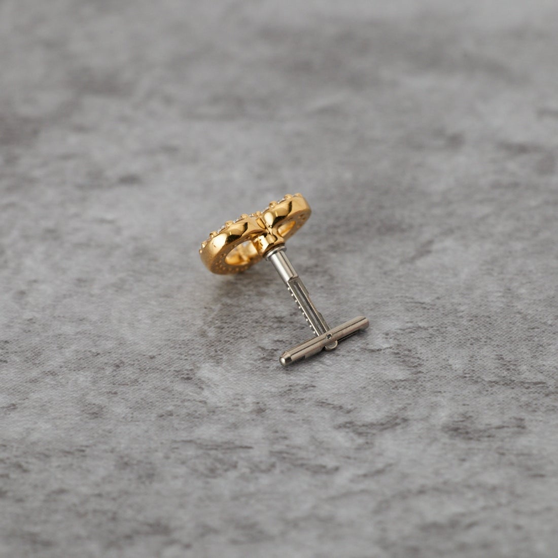 Baqless [バックレス] オネスティ ハートゴールドピアス [262CZ-HT-YG] GOLD