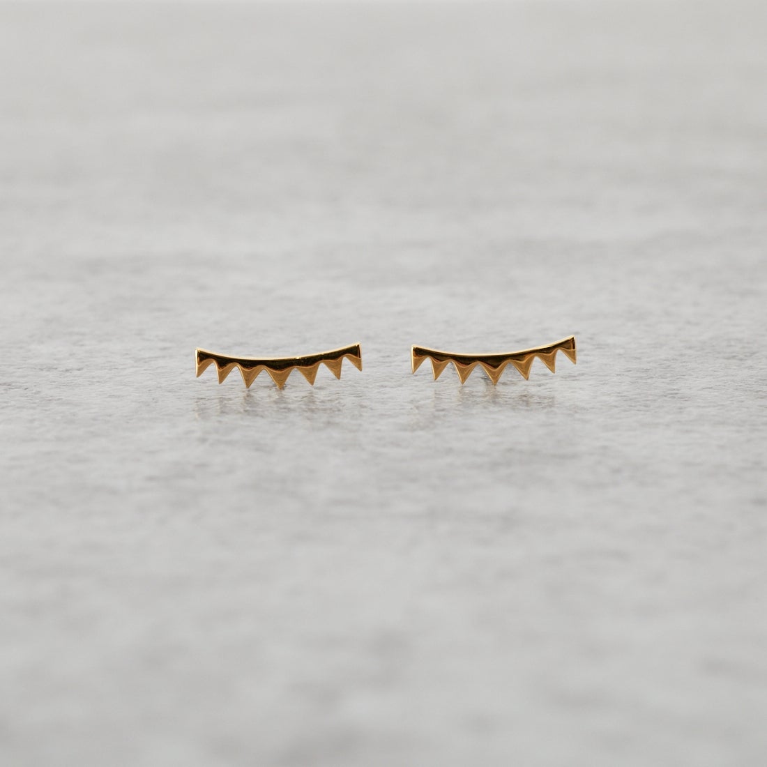 Baqless [バックレス] アミティ リッジゴールドピアス [262AM-RD-YG] GOLD