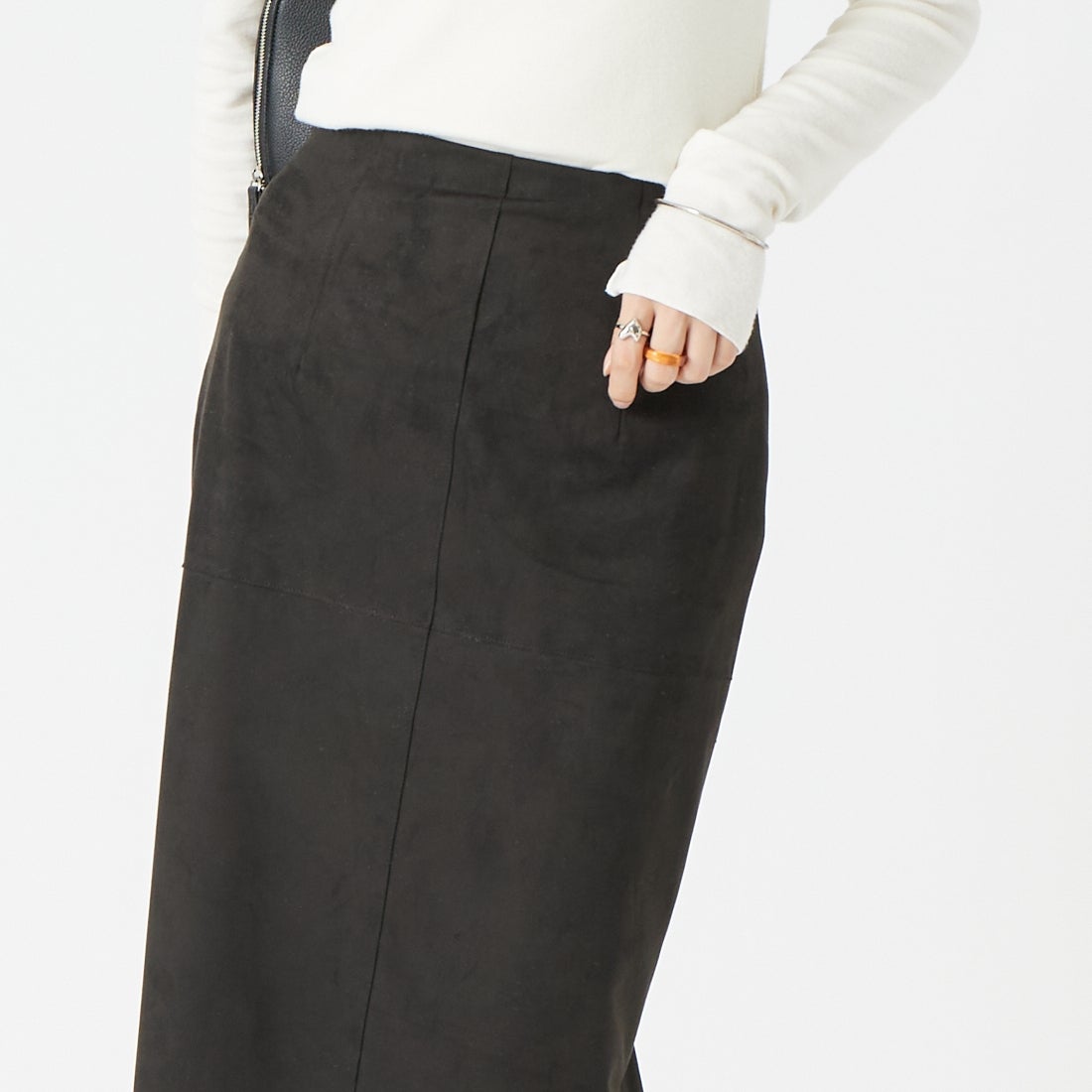 Jeans Factory Clothes [ジーンズファクトリークローズ] フェイクスエードタイトスカート [J-4974] BLACK &&モデル身長：162cm 着用サイズ：36&&