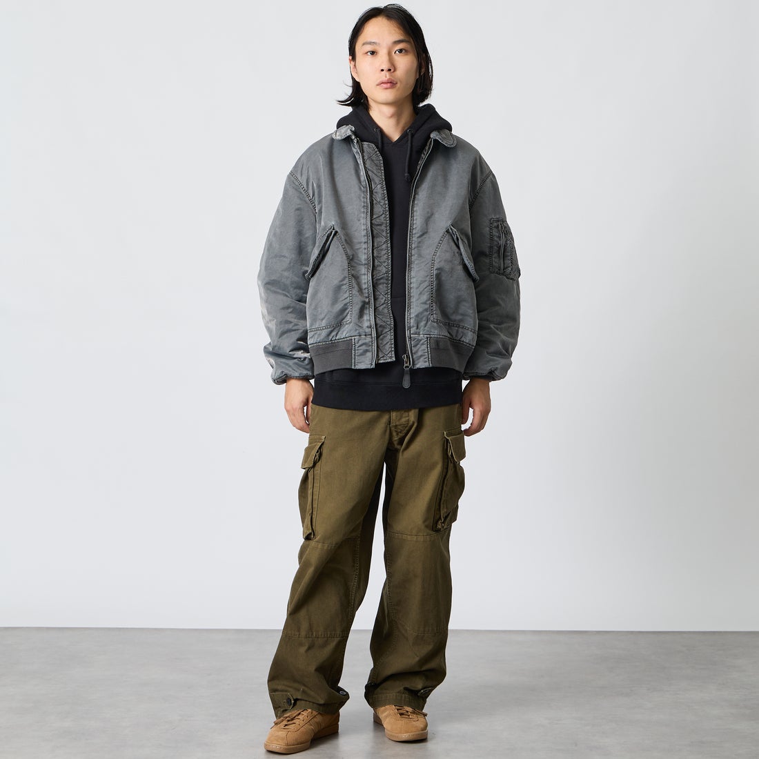 FIDELITY [フィデリティ] 別注 ヴィンテージウォッシュ CWUフライトジャケット [1640-26775903-JF] BLACK &&モデル身長：175cm 着用サイズ：L&&