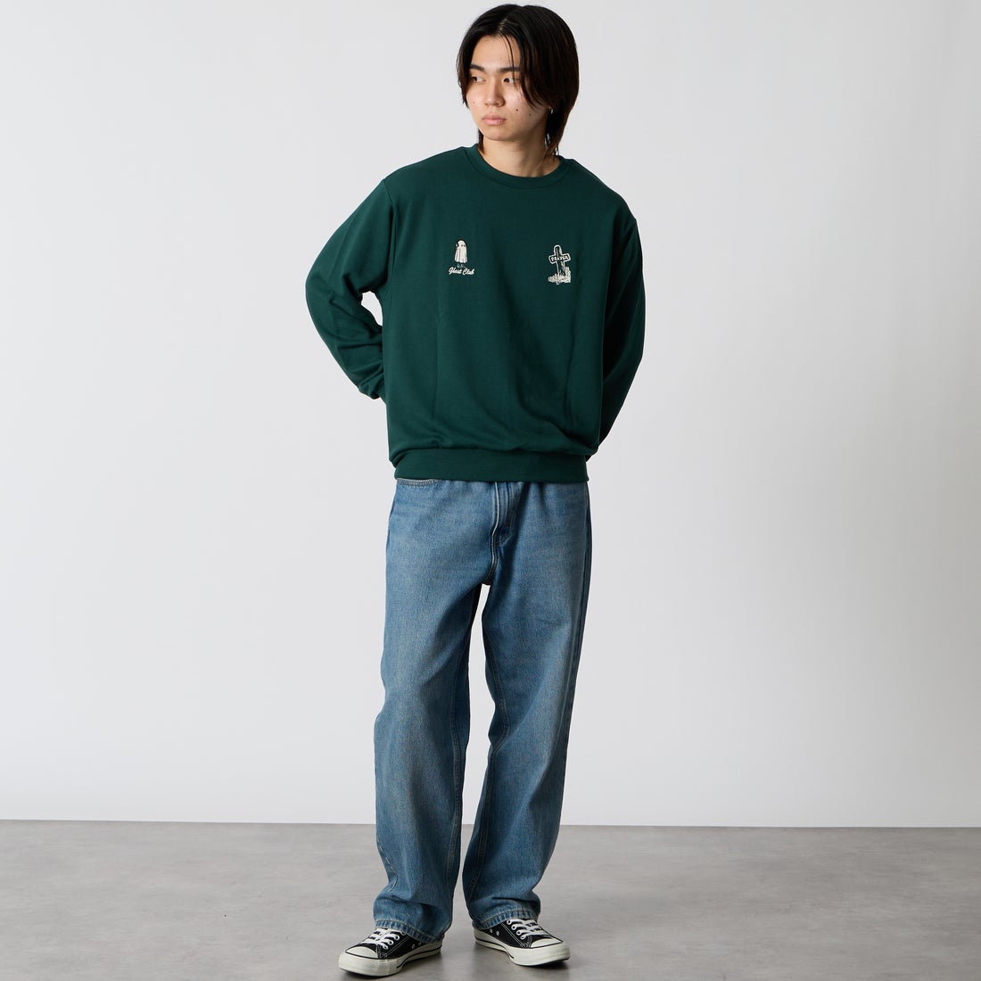 33Degrees [サーティスリーディグリーズ] 刺繍クルーネックスウェット [TDR-264-064] 50 DGRｺﾞｰｽ &&モデル身長：177cm 着用サイズ：M&&