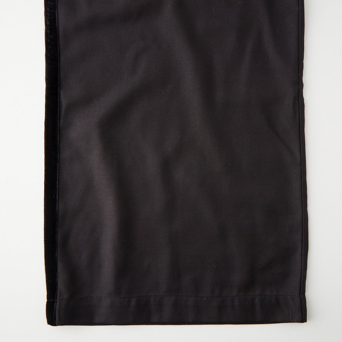 WHYTO. [ホワイト] サイドベロアラインパンツ [WHT26FPT4079] BLACK