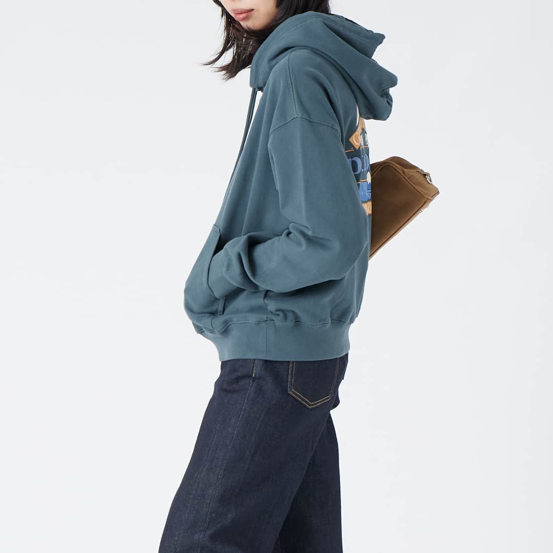 patagonia [パタゴニア] グレート ウェーブス デイリー フーディ [39727] SMTB &&モデル身長：162cm 着用サイズ：S&&