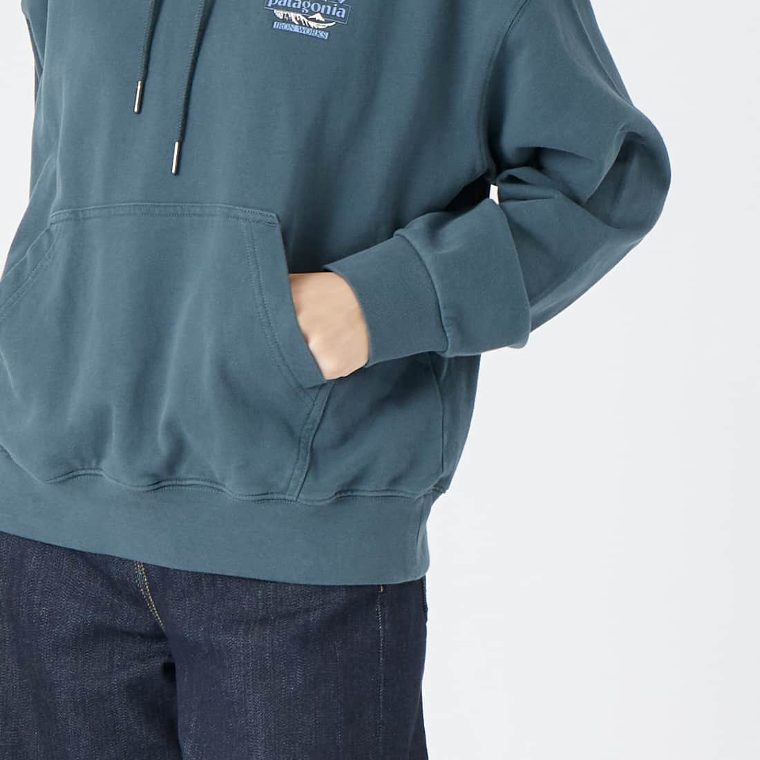 patagonia [パタゴニア] グレート ウェーブス デイリー フーディ [39727] SMTB &&モデル身長：162cm 着用サイズ：S&&
