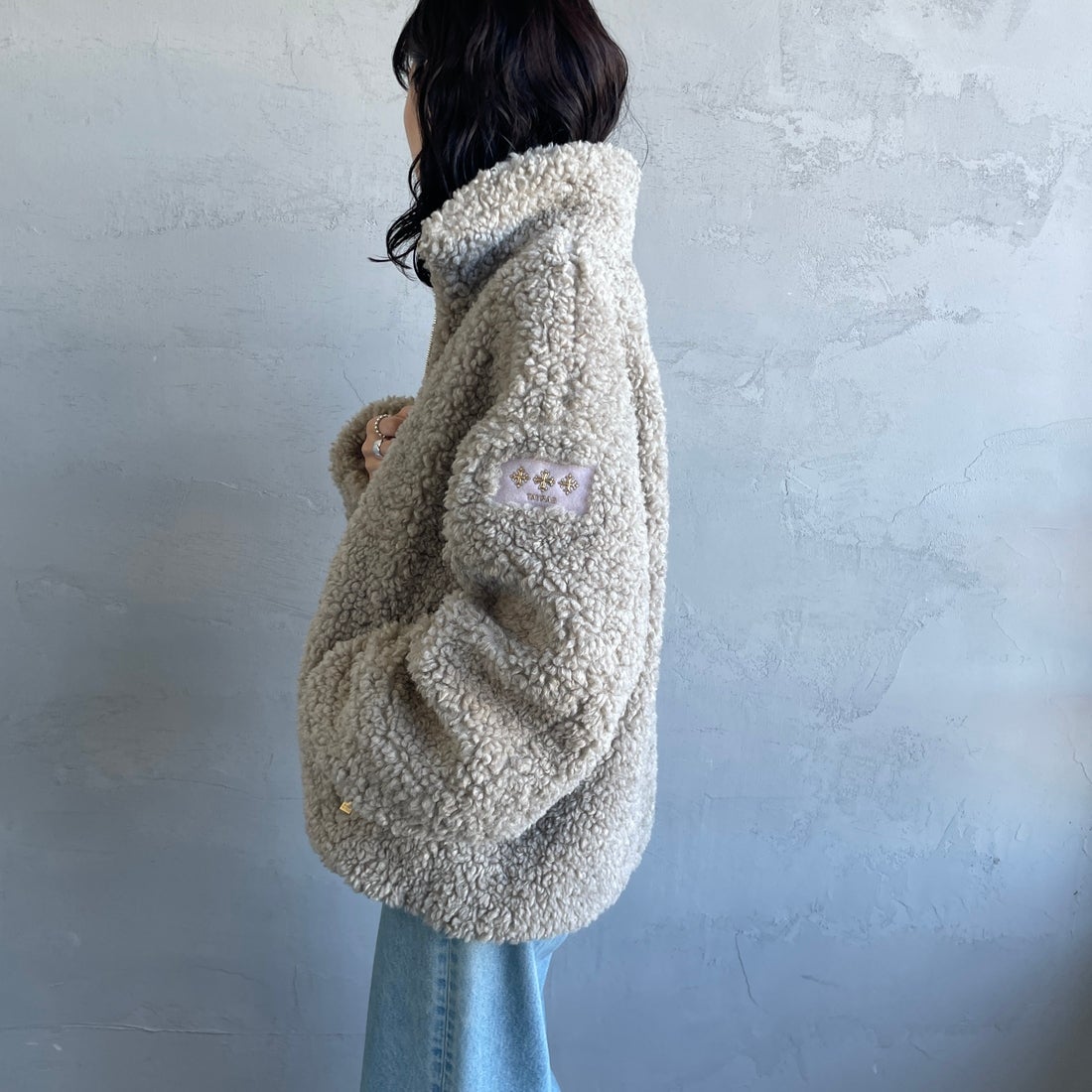 TATRAS [タトラス] LUELA/ルエラ ボアブルゾン [LCKA0041033588] L.GRAY &&モデル身長：160cm 着用サイズ：2&&