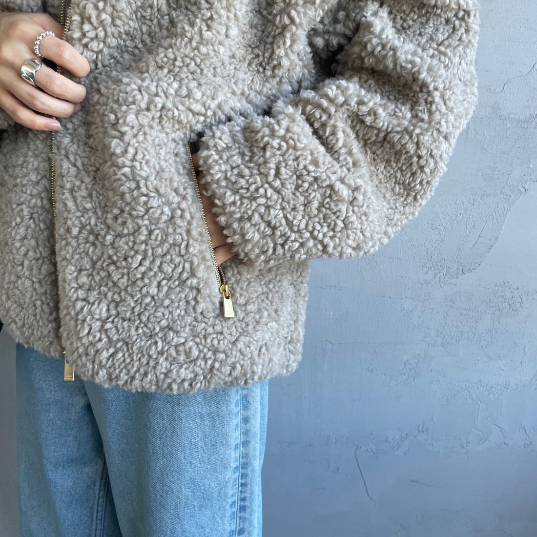 TATRAS [タトラス] LUELA/ルエラ ボアブルゾン [LCKA0041033588] L.GRAY &&モデル身長：160cm 着用サイズ：2&&