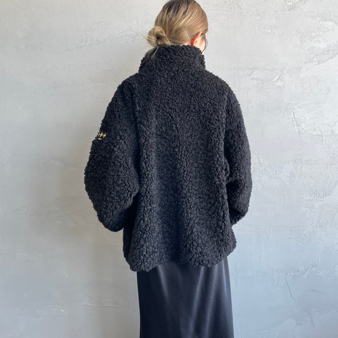 TATRAS [タトラス] LUELA/ルエラ ボアブルゾン [LCKA0041033588] BLACK &&モデル身長：150cm 着用サイズ：2&&
