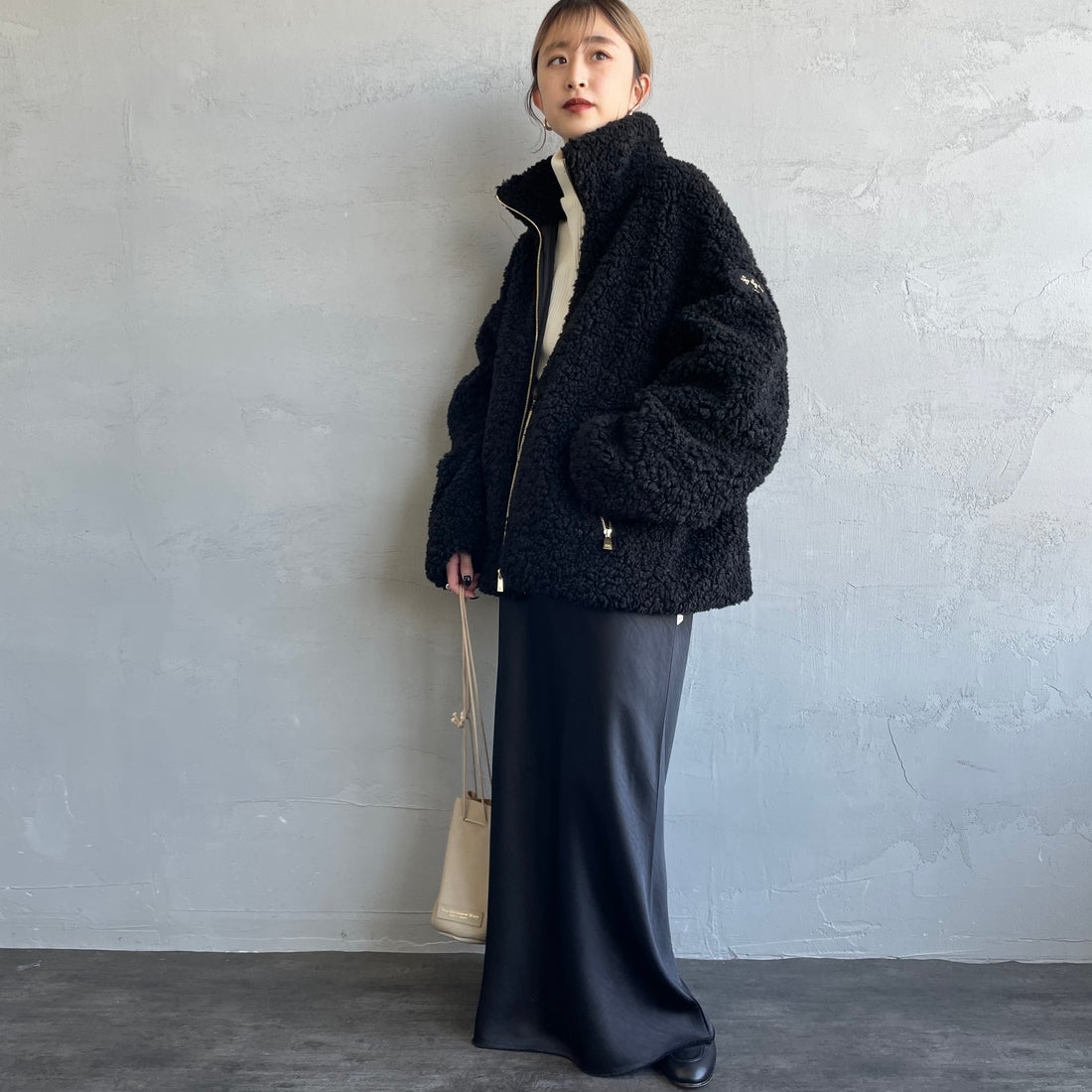 TATRAS [タトラス] LUELA/ルエラ ボアブルゾン [LCKA0041033588] BLACK &&モデル身長：150cm 着用サイズ：2&&