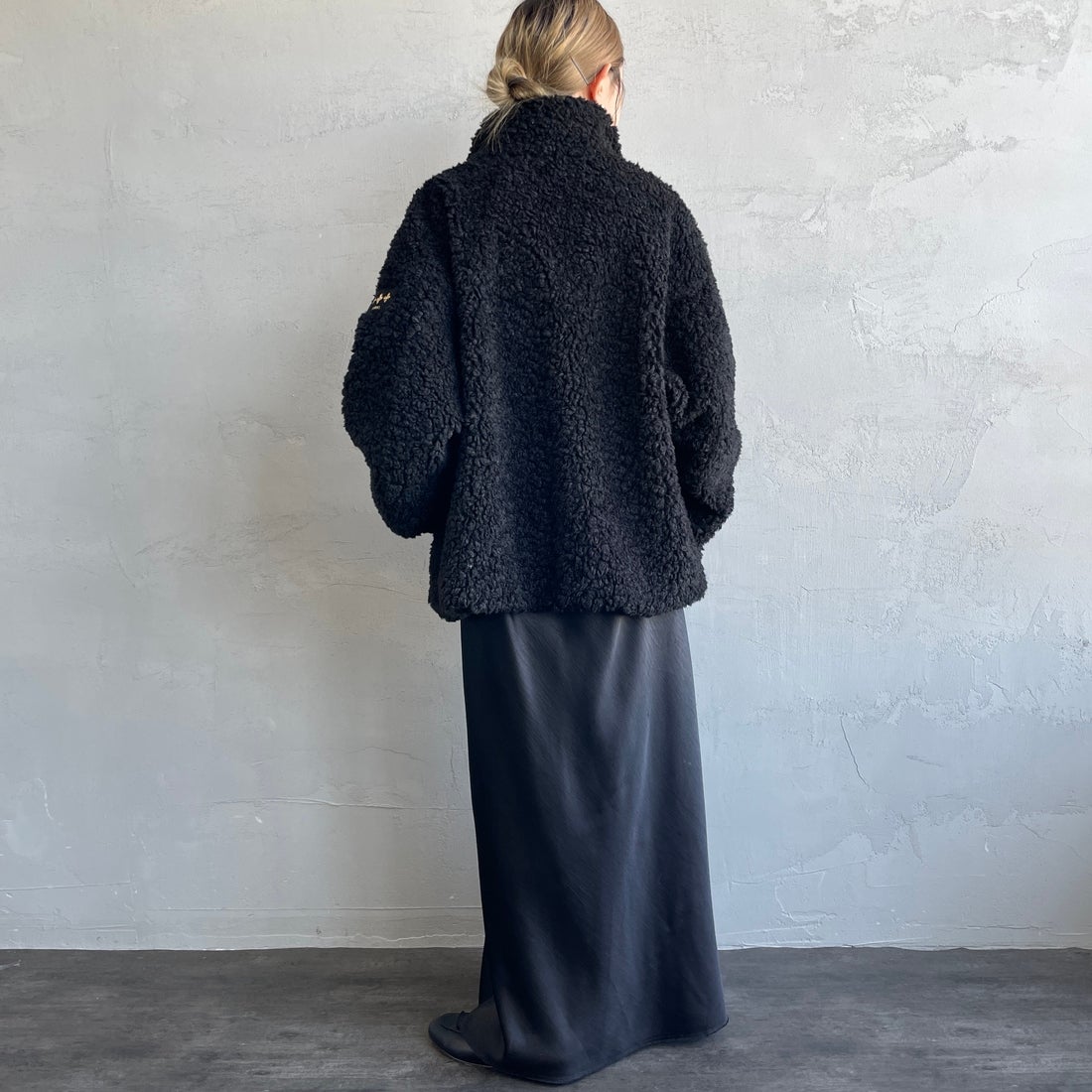 TATRAS [タトラス] LUELA/ルエラ ボアブルゾン [LCKA0041033588] BLACK &&モデル身長：150cm 着用サイズ：2&&