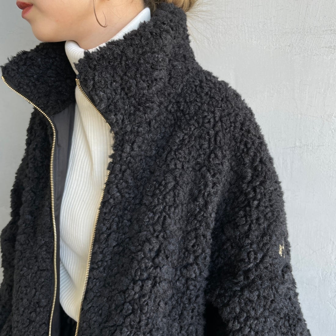 TATRAS [タトラス] LUELA/ルエラ ボアブルゾン [LCKA0041033588] BLACK &&モデル身長：150cm 着用サイズ：2&&