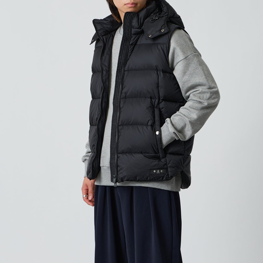 BLACK&&モデル身長：177cm 着用サイズ：4&&