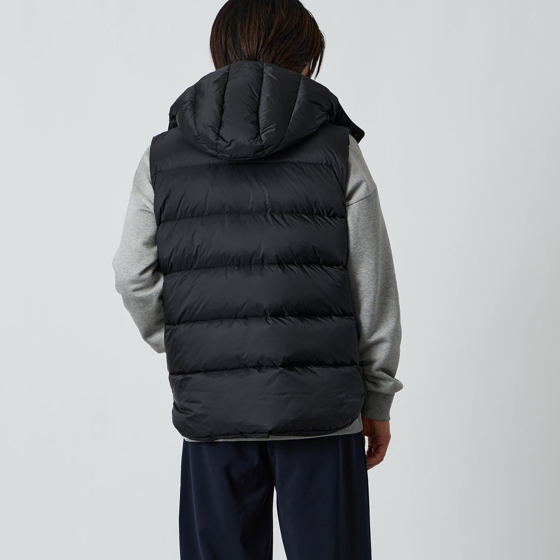 TATRAS [タトラス] POSEIDONE/ポセイドーネ ダウンベスト [MCKA0003013588] BLACK &&モデル身長：177cm 着用サイズ：4&&