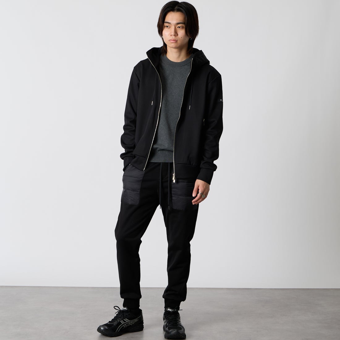 TATRAS [タトラス] BARBIO/バルビオ パーカー [MCKA0405063588] BLACK &&モデル身長：177cm 着用サイズ：2&&