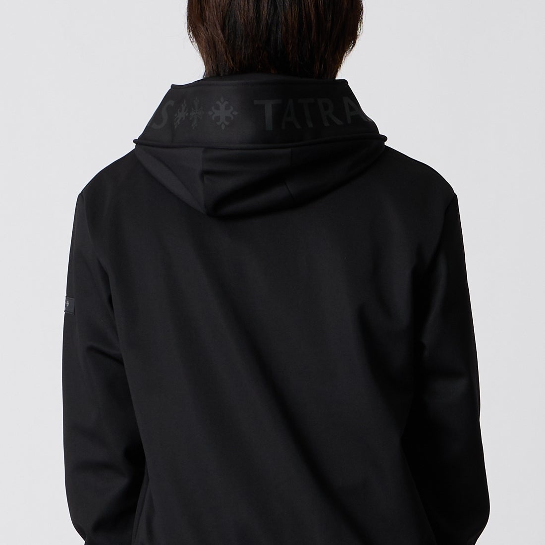 TATRAS [タトラス] BARBIO/バルビオ パーカー [MCKA0405063588] BLACK &&モデル身長：177cm 着用サイズ：2&&