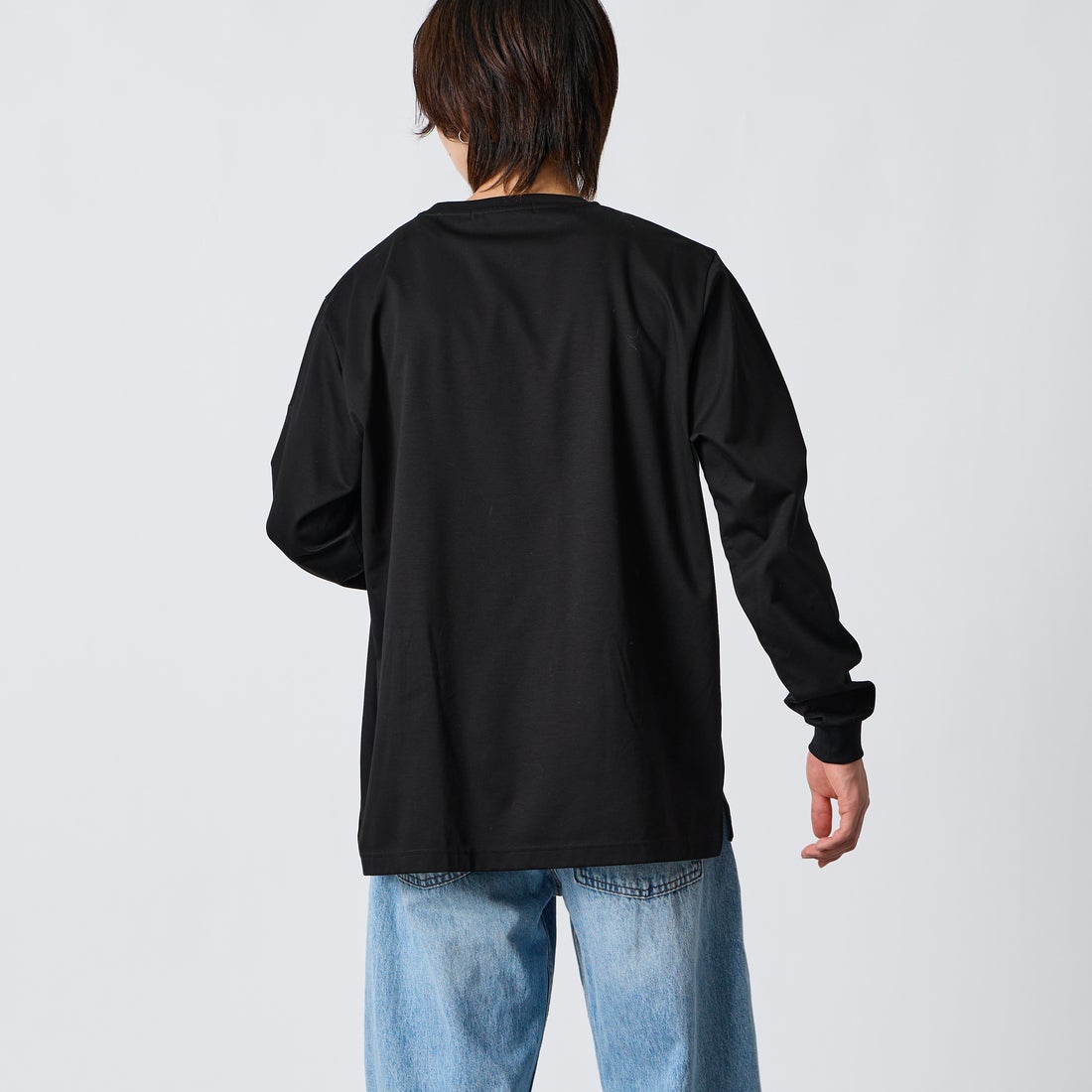 TATRAS [タトラス] MIENGO/ミエンゴ Tシャツ [MCKA0690083588] BLACK &&モデル身長：177cm 着用サイズ：3&&