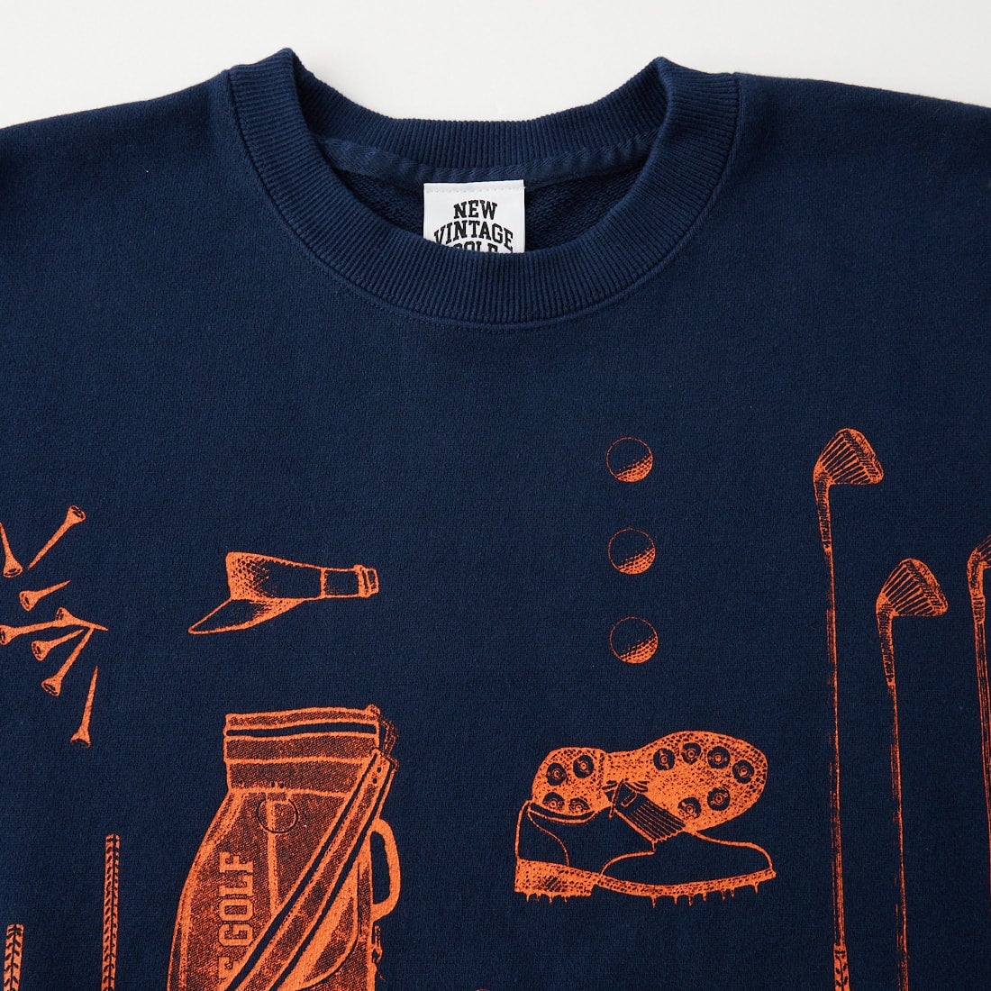 NEW VINTAGE GOLF [ニュービンテージゴルフ] Stool Print スウェットクルー [NVG-0608] NAVY