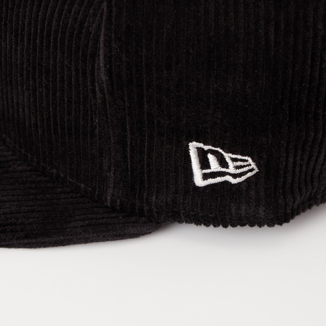 NEW ERA [ニューエラ] 59FIFTY コーデュロイ ニューヨーク・ヤンキース キャップ [15137364] BLK
