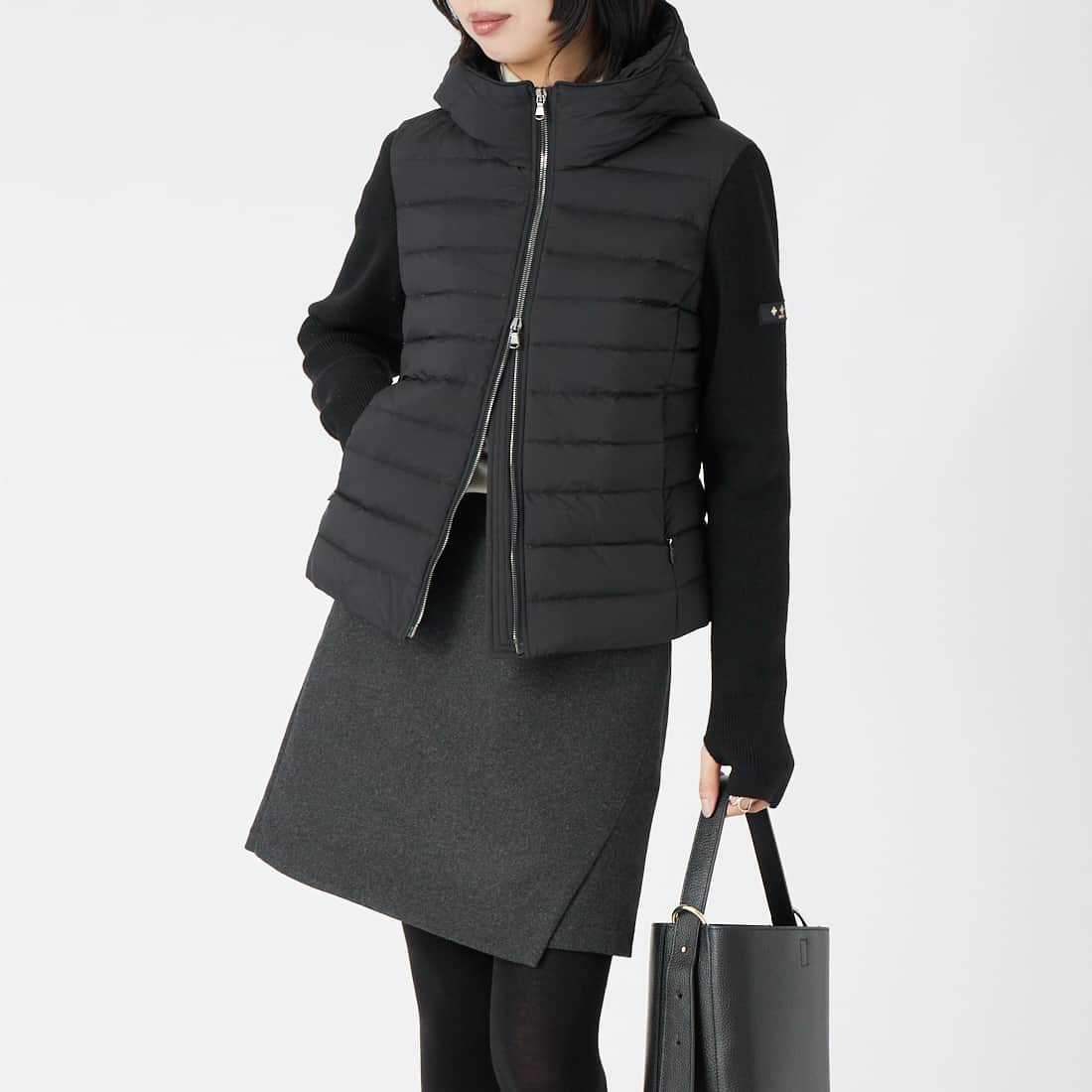 TATRAS [タトラス] GRIF グリフ ライトダウンジャケット [LCKA0030013588] BLACK &&モデル身長：162cm 着用サイズ：2&&