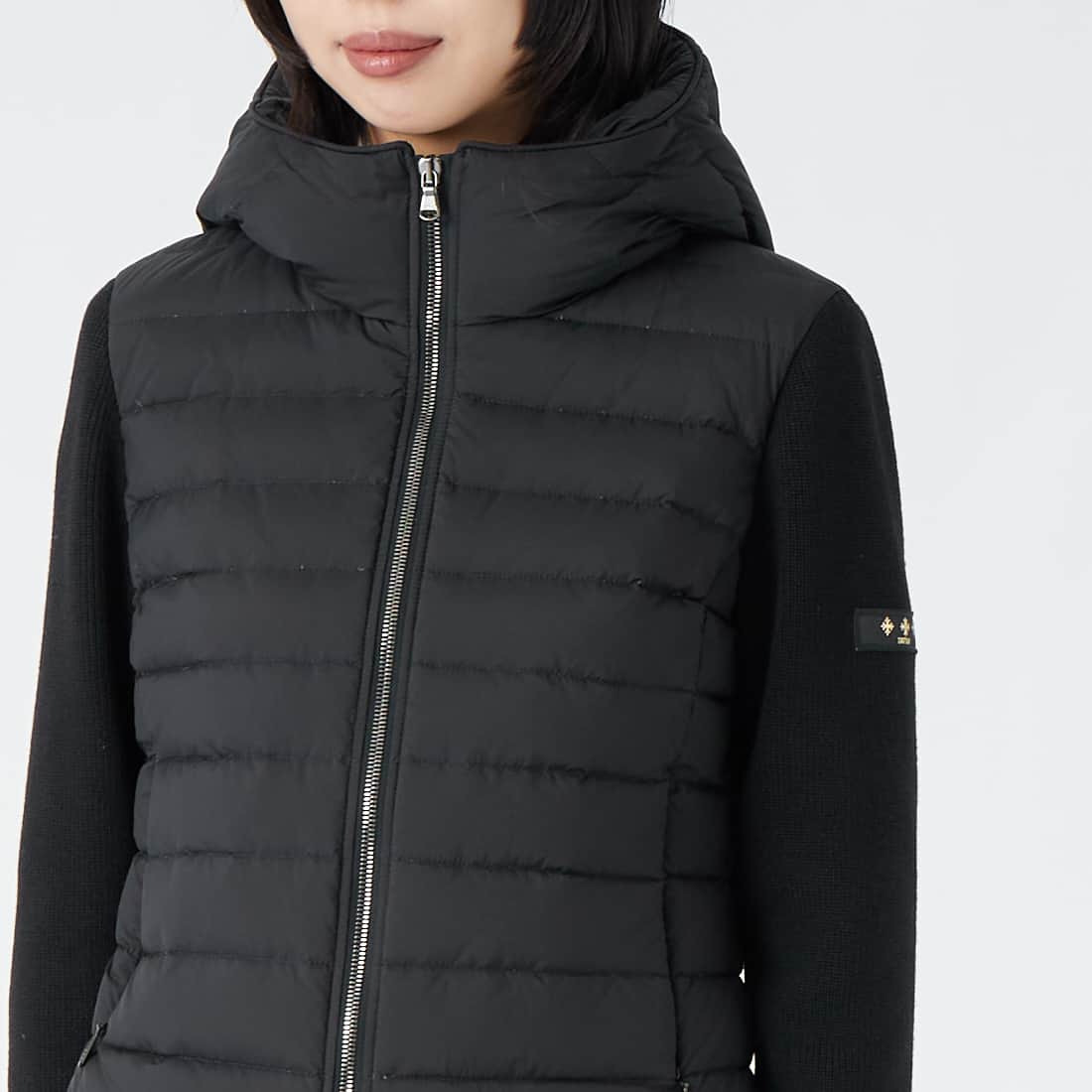 TATRAS [タトラス] GRIF グリフ ライトダウンジャケット [LCKA0030013588] BLACK &&モデル身長：162cm 着用サイズ：2&&