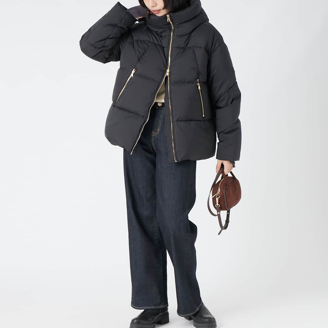 TATRAS [タトラス] GIGI ジジ ダウンジャケット [LCKA0013013588] BLACK &&モデル身長：162cm 着用サイズ：1&&