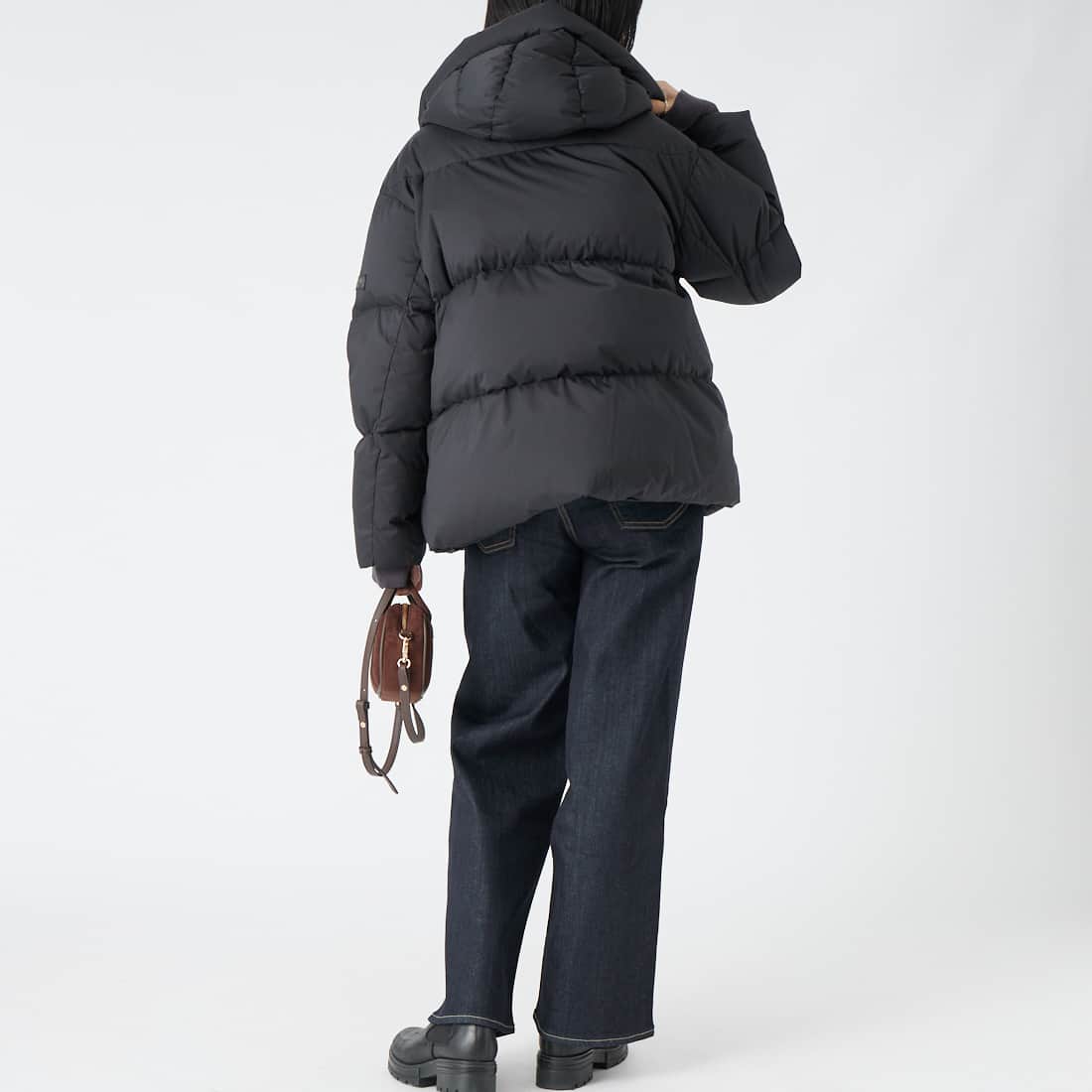 TATRAS [タトラス] GIGI ジジ ダウンジャケット [LCKA0013013588] BLACK &&モデル身長：162cm 着用サイズ：1&&