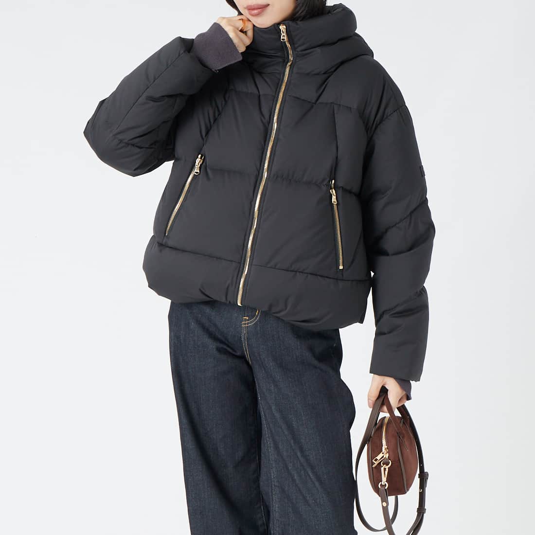 TATRAS [タトラス] GIGI ジジ ダウンジャケット [LCKA0013013588] BLACK &&モデル身長：162cm 着用サイズ：1&&