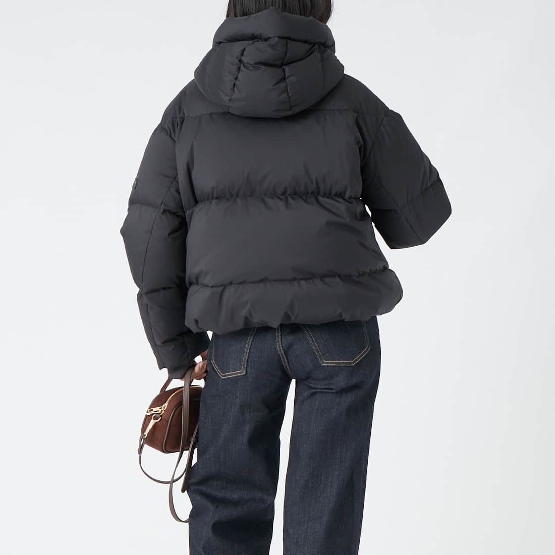 TATRAS [タトラス] GIGI ジジ ダウンジャケット [LCKA0013013588] BLACK &&モデル身長：162cm 着用サイズ：1&&