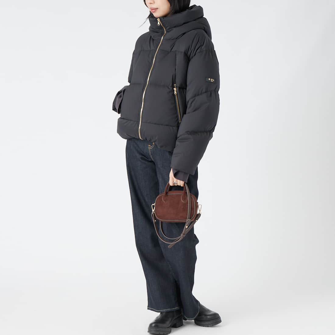 TATRAS [タトラス] GIGI ジジ ダウンジャケット [LCKA0013013588] BLACK &&モデル身長：162cm 着用サイズ：1&&