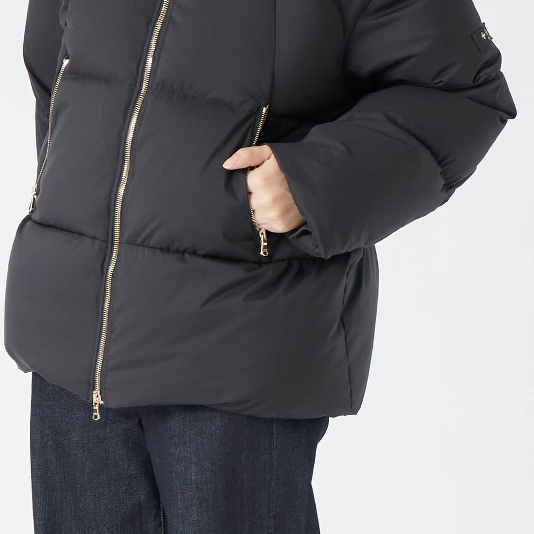 TATRAS [タトラス] GIGI ジジ ダウンジャケット [LCKA0013013588] BLACK &&モデル身長：162cm 着用サイズ：1&&