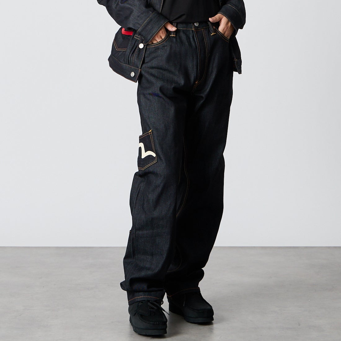 EVISU [エヴィス] マルチポケット ジーンズ [2EAHTM4JE1256] RAW INDIGO &&モデル身長：175cm 着用サイズ：30&&