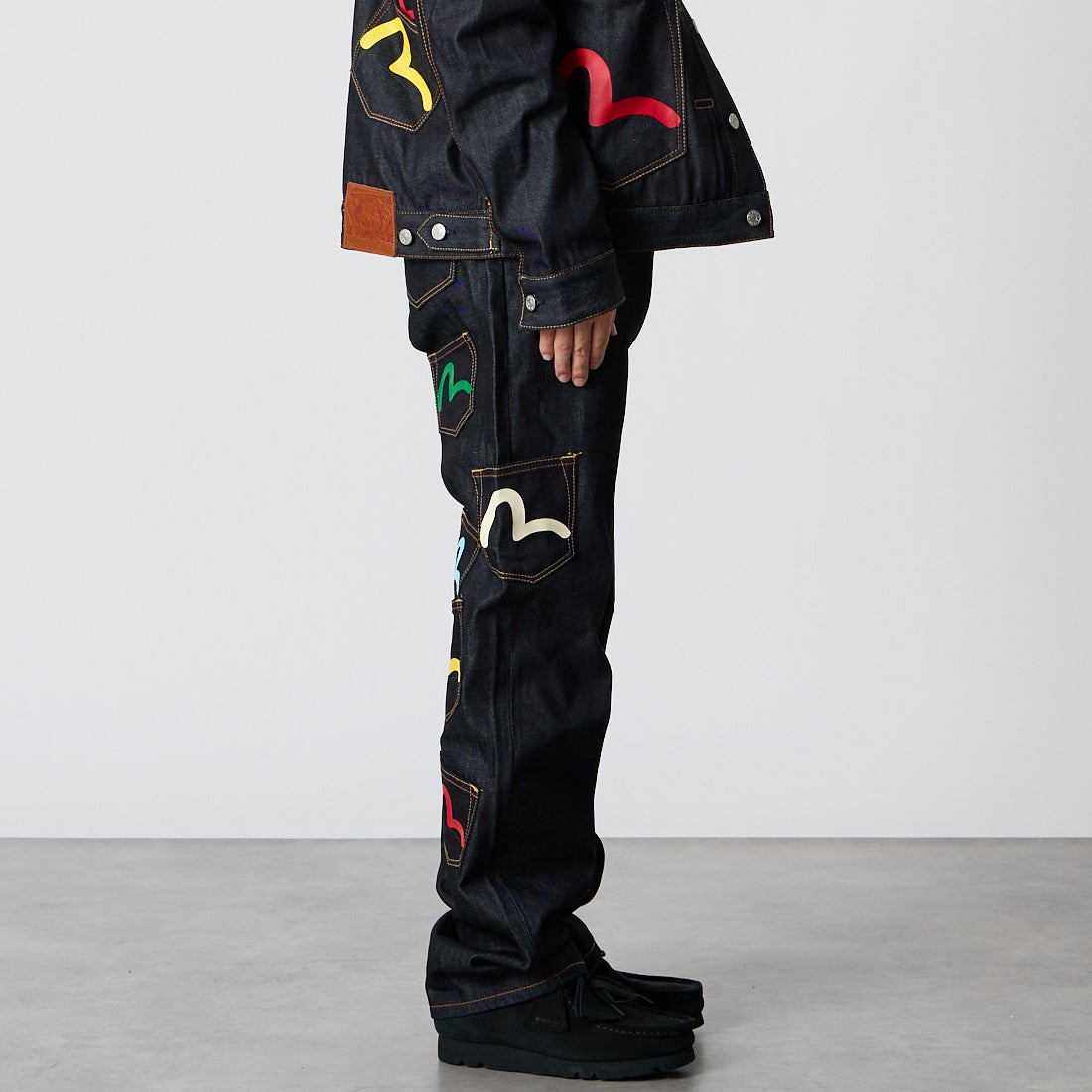 EVISU [エヴィス] マルチポケット ジーンズ [2EAHTM4JE1256] RAW INDIGO &&モデル身長：175cm 着用サイズ：30&&