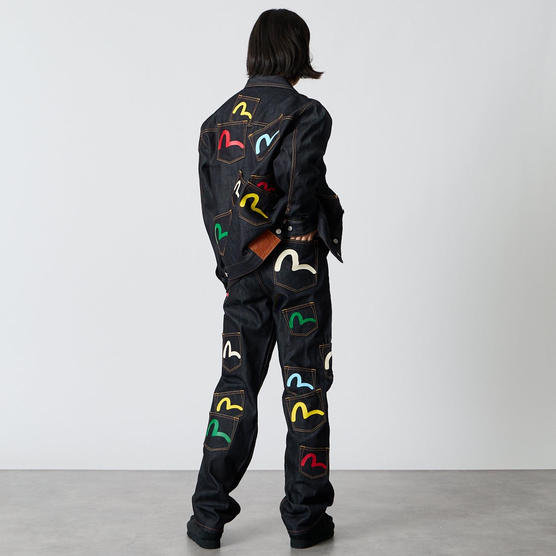 EVISU [エヴィス] マルチポケット ジーンズ [2EAHTM4JE1256] RAW INDIGO &&モデル身長：175cm 着用サイズ：30&&