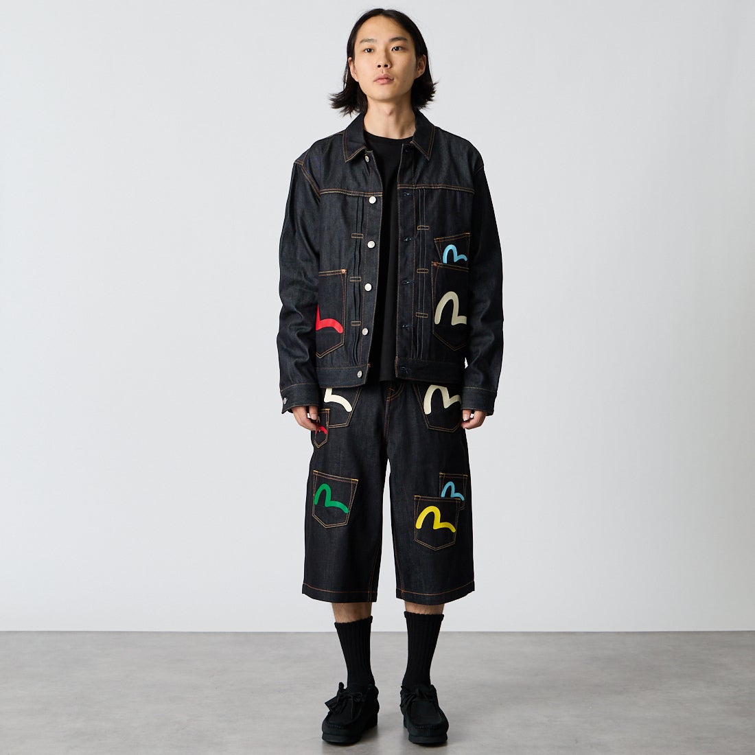 EVISU [エヴィス] カモメプリント マルチポケット デニムショーツ [2EAHTM5DS7031] RAW INDIGO &&モデル身長：175cm 着用サイズ：30&&