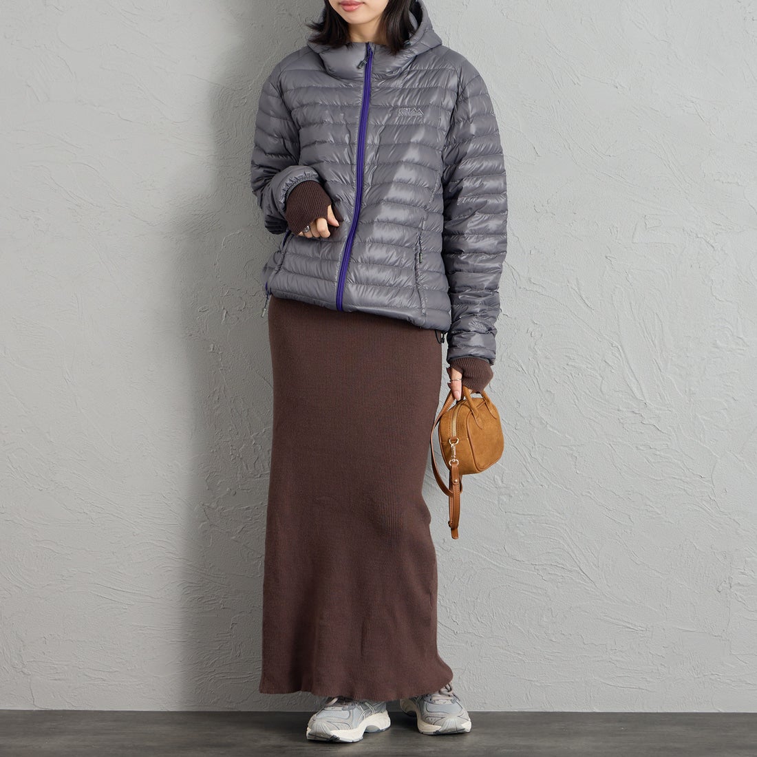 FIRST DOWN [ファーストダウン] 別注 ハッピーダウンジャケット [F242115W-JF] 408 CHR &&モデル身長：162cm 着用サイズ：S&&