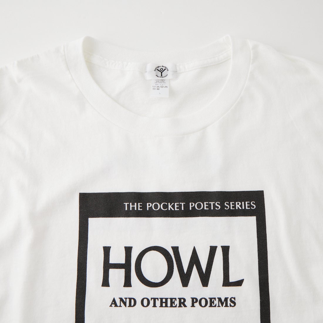City Lights Bookstore [シティライツ ブックストア] ロゴプリントロングスリーブTシャツ [CLBS-LST01] HOWL/WHITE