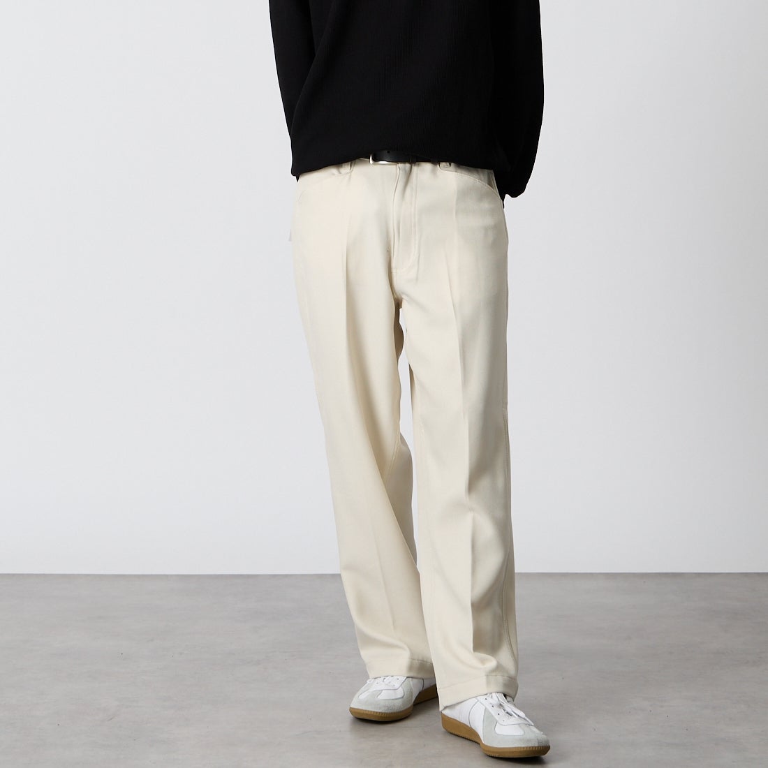 06 OFF&&モデル身長：175cm 着用サイズ：M&&
