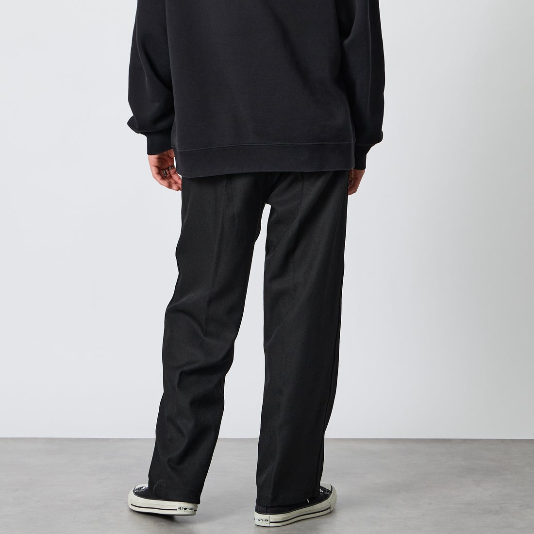 BEN DAVIS [ベンデイビス] 別注 BEN ワーカーズパンツ [1230-23180907-JF] 01 BLACK &&モデル身長：177cm 着用サイズ：L&&